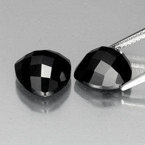Pedras preciosas de espinélio preto natural de 8,73 ct, trillion, opaco