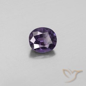 Espinélio Violeta médio Natural 1.10ct, oval, VS-SI