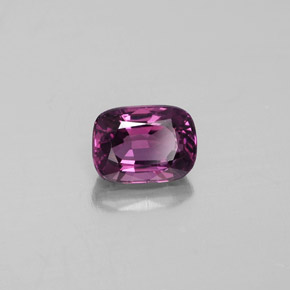 Espinélio violeta natural 1,16ct, almofada cortada, VS