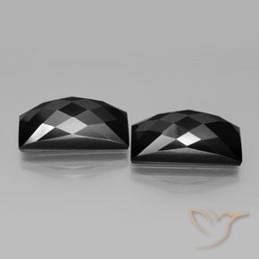 Pedras preciosas de Espinélio Preto natural de 25.13 ct, baguete, Opaco