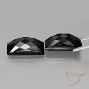 Pedras preciosas de Espinélio Preto natural de 25.13 ct, baguete, Opaco