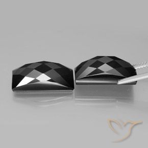Pedras preciosas de Espinélio Preto natural de 25.08 ct, baguete, Opaco