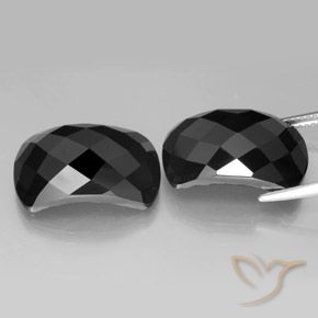Pedras preciosas de Espinélio Preto natural de 21.45 ct, Chique, Opaco