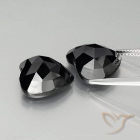 Pedras preciosas de Espinélio Preto natural de 17.07 ct, Coração, Opaco
