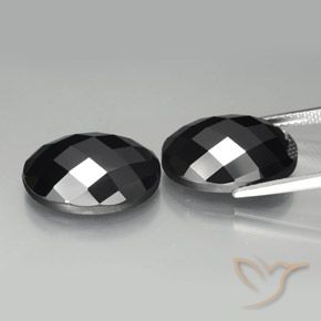 Pedras preciosas de Espinélio Preto natural de 22.04 ct, oval, Opaco