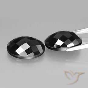 Pedras preciosas de Espinélio Preto natural de 21.23 ct, oval, Opaco