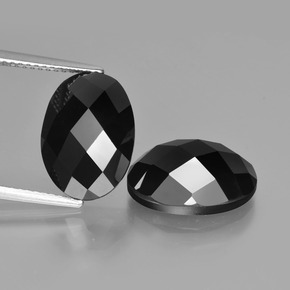 Pedras preciosas de Espinélio Preto natural de 14.37 ct, Corte Oval, Opaco