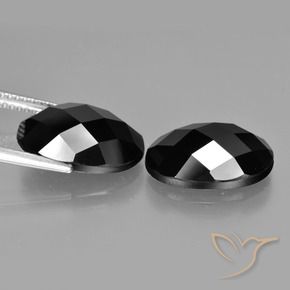 Pedras preciosas de Espinélio Preto natural de 12.20 ct, oval, Opaco