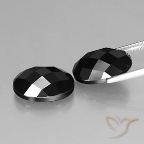 Pedras preciosas de Espinélio Preto natural de 14.24 ct, oval, Opaco
