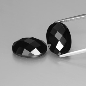 Pedras preciosas de espinélio preto natural de 12,71 ct, corte oval, opaco