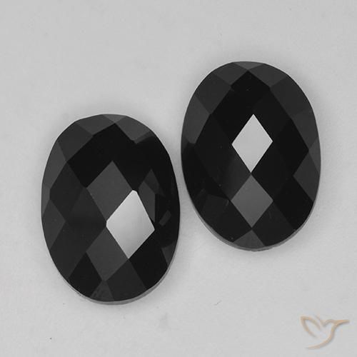 Pedras preciosas de Espinélio Preto natural de 14.31 ct, oval, Opaco