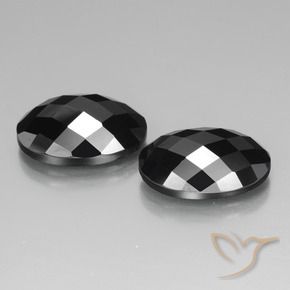 Pedras preciosas de Espinélio Preto natural de 26.87 ct, oval, Opaco
