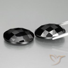 Pedras preciosas de Espinélio Preto natural de 26.13 ct, oval, Opaco