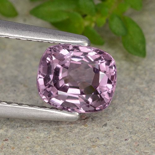 Espinélio roxo natural 0,99ct, almofada cortada, VVS-VS