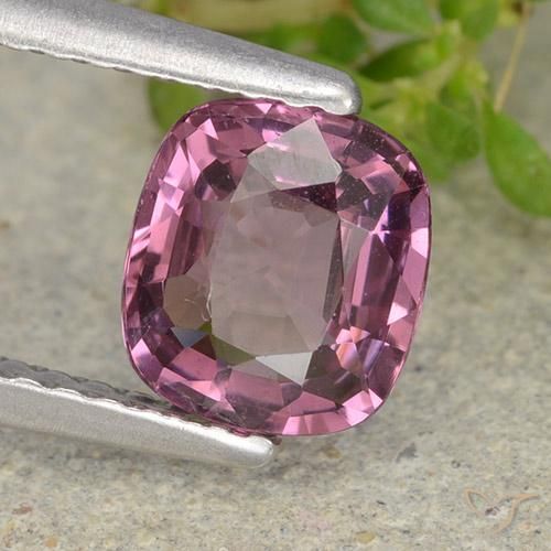 Espinélio Médio Magenta-Rosa Natural 1.09ct, Almofada cortada, VVS-VS