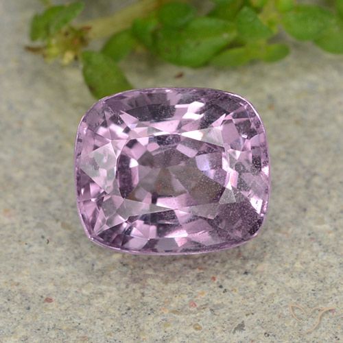 1.45ct Natural Violeta acinzentado claro Espinélio, Almofada, VS