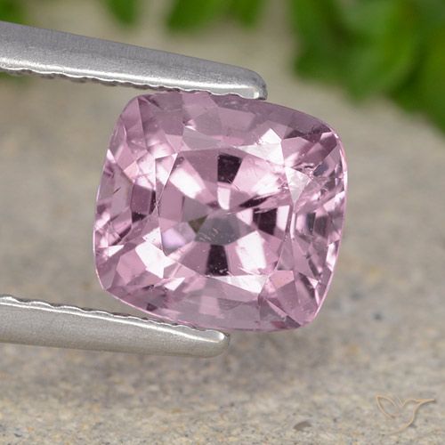 1.42ct Natural Luz roxa Espinélio, Almofada, VS