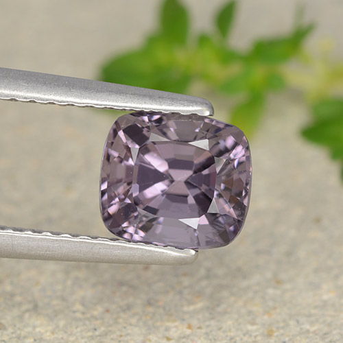 Espinélio roxo natural 1,59ct, almofada cortada, VVS