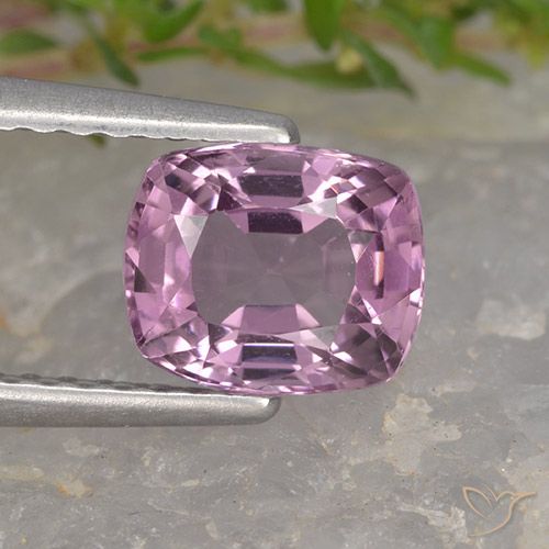 1.35ct Natural roxo médio Espinélio, Almofada, VVS