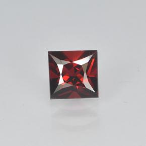 Espinélio vermelho natural 0,43ct, quadrado, VVS