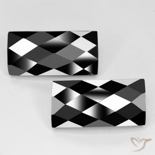 25.49ctw Natural Preto Espinélio, baguete, Opaco