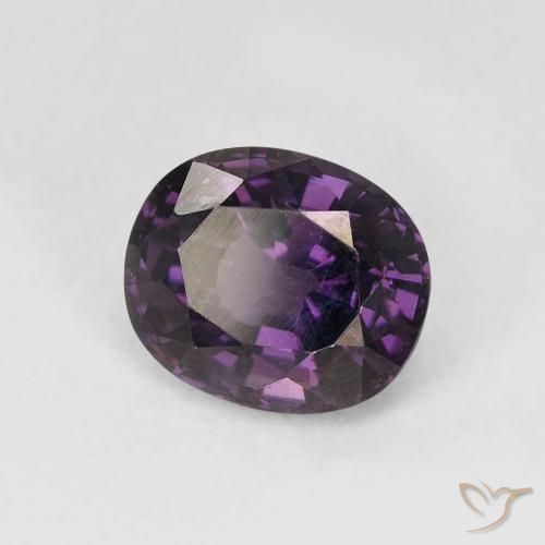 Espinélio violeta natural 1,50ct, corte oval, VVS