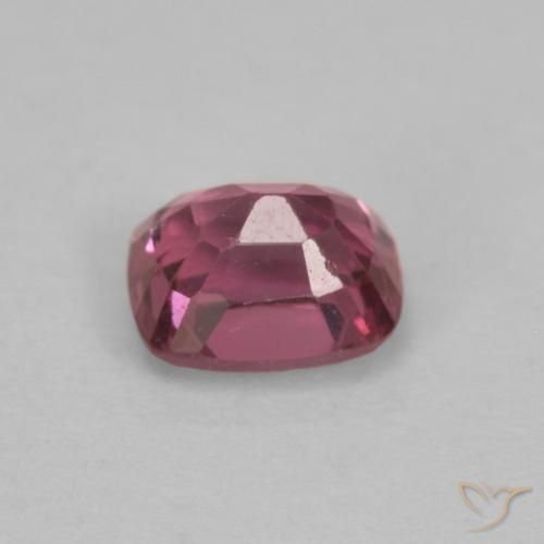 Espinélio Roxo profundo Natural 0.60ct, Almofada, VVS-VS