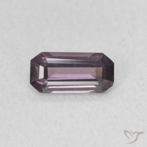 0.50ct Natural uva roxa Espinélio, Corte Esmeralda, VVS
