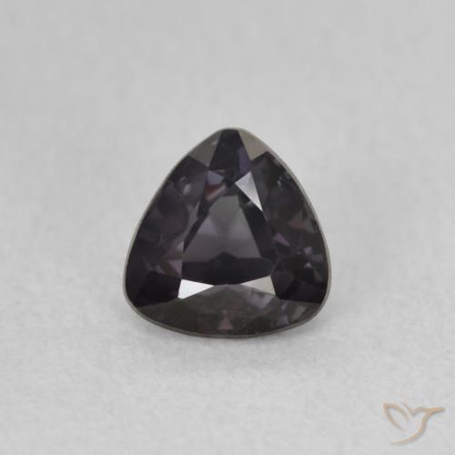 0.60ct Natural Blackish Violet Espinélio, Trilhão, VVS-VS