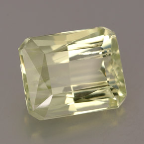 Spodumene Luz amarela Natural 6.20ct, Corte Esmeralda, VS