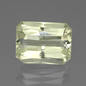 Spodumene Luz amarela Natural 7.11ct, Corte Esmeralda, VVS-VS