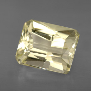 Espodumênio amarelo natural 5,90ct, corte esmeralda, VS