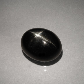 Diopsídio estrela preto natural 4,13ct, corte oval, opaco