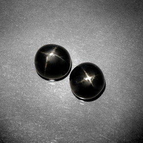Pedras preciosas de diopsídio estrela preto natural de  ct, corte oval, opaco