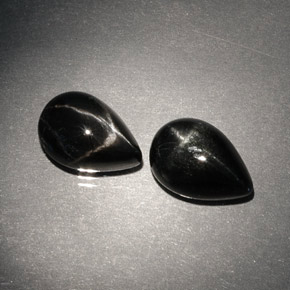 Pedras preciosas de diopsídio estrela preto natural de  ct, formato de pêra, opaco