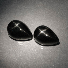 Pedras preciosas de diopsídio estrela preto natural de  ct, formato de pêra, opaco