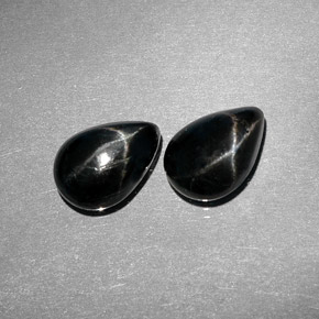 Pedras preciosas de diopsídio estrela preto natural de  ct, formato de pêra, opaco