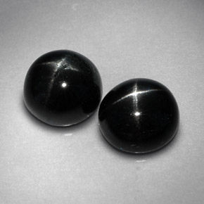 Pedras preciosas de diopsídio estrela preto natural de  ct, corte redondo, opaco