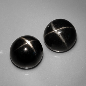 Pedras preciosas de diopsídio estrela preto natural de  ct, corte redondo, opaco