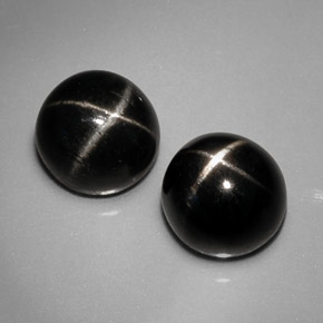 Pedras preciosas de diopsídio estrela preto natural de  ct, corte redondo, opaco