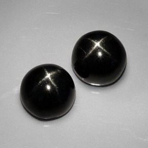Pedras preciosas de diopsídio estrela preto natural de  ct, corte redondo, opaco