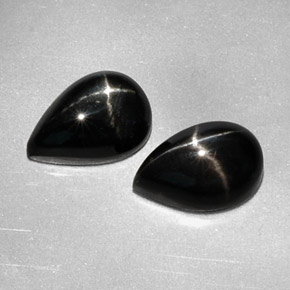 Pedras preciosas de diopsídio estrela preto natural de  ct, formato de pêra, opaco