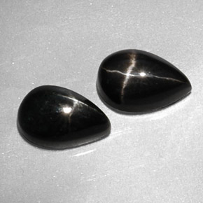 Pedras preciosas de diopsídio estrela preto natural de  ct, formato de pêra, opaco
