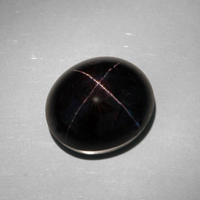 Granada estrela preto natural 35,68ct, corte oval, opaco