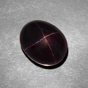 Granada estrela vermelho natural 11,14ct, corte oval, opaco