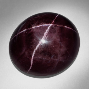 Granada estrela vermelho natural 159,09ct, corte oval, opaco