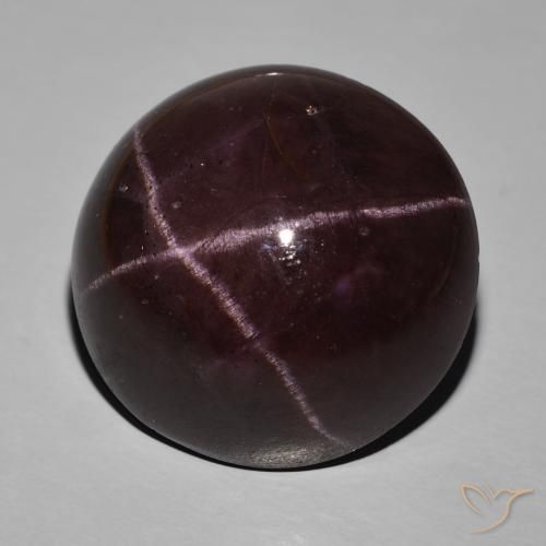 Granada Estrela Vermelho escuro Natural 63.29ct, oval, Opaco