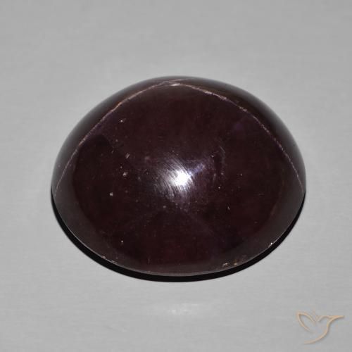 Granada Estrela Vermelho escuro Natural 63.29ct, oval, Opaco