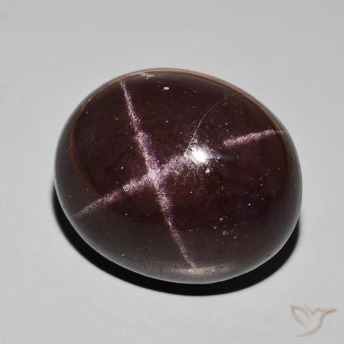 Granada Estrela Vermelho escuro Natural 66.39ct, oval, Opaco
