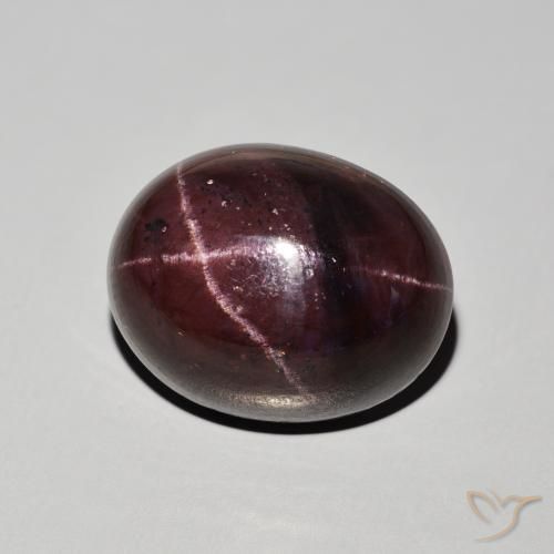 Granada Estrela Vermelho escuro Natural 27.66ct, oval, Opaco